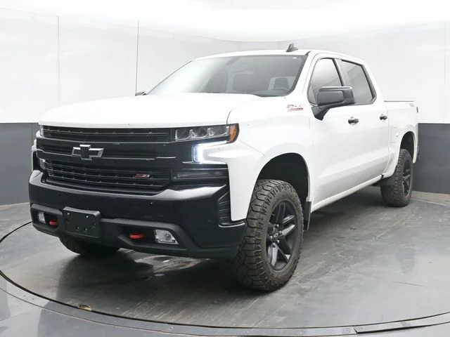 Used 2021 Summit White Chevrolet LT Trail Boss image 5