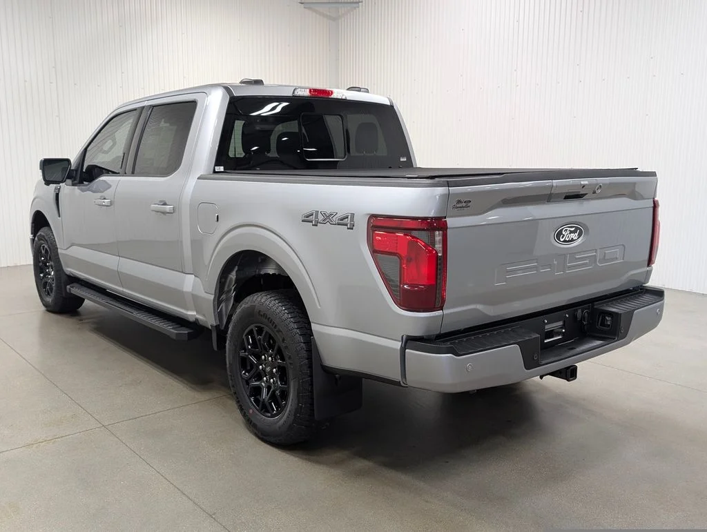 Certified Used 2024 Iconic Silver Metallic Ford XLT image 30