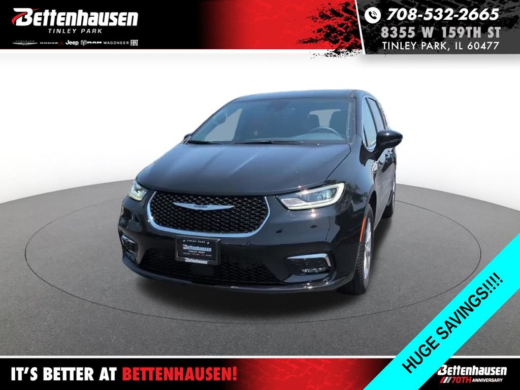 New 2026 Diamond Black Crystal Pearl-Coat Exterior Paint Chrysler Select image 13