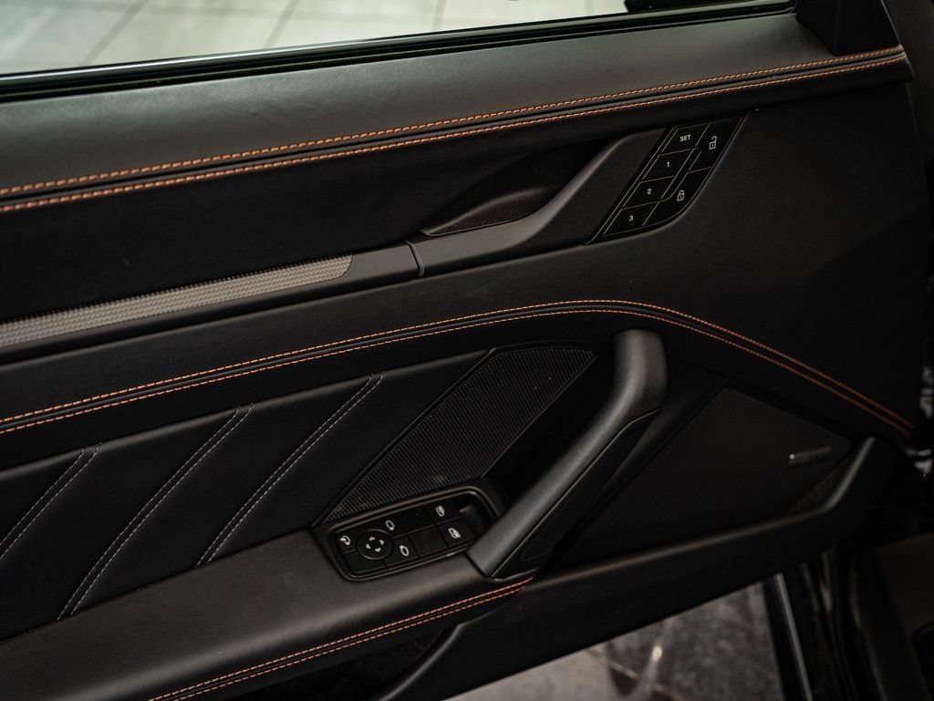 2025 Porsche 911 GTS - Photo 35
