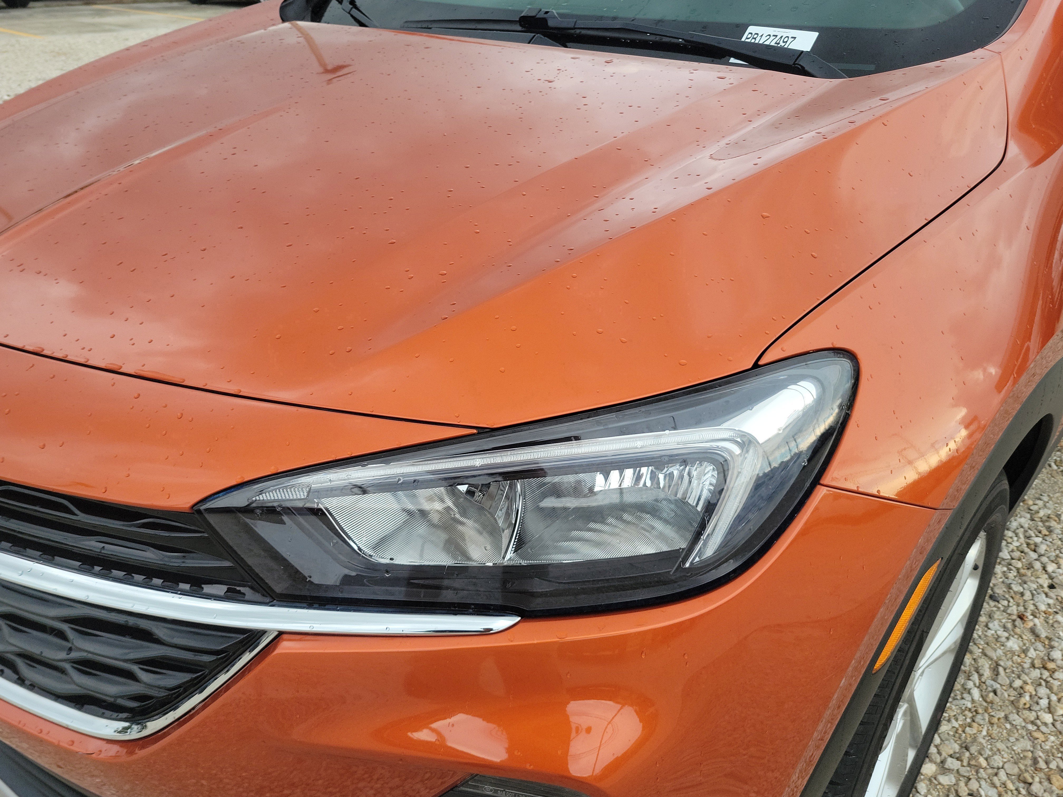 Used 2023 Sunset Glow Metallic Buick Preferred image 8
