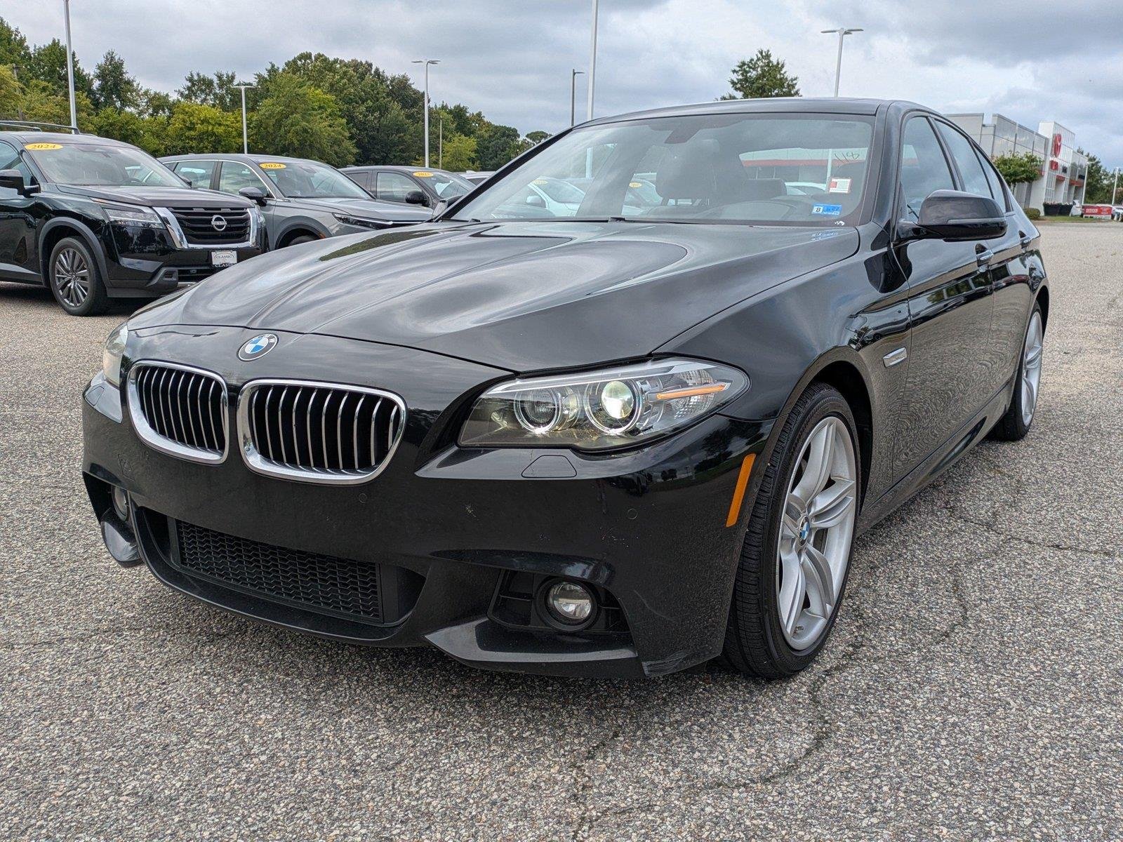 Used 2015  BMW 535i xDrive image 8