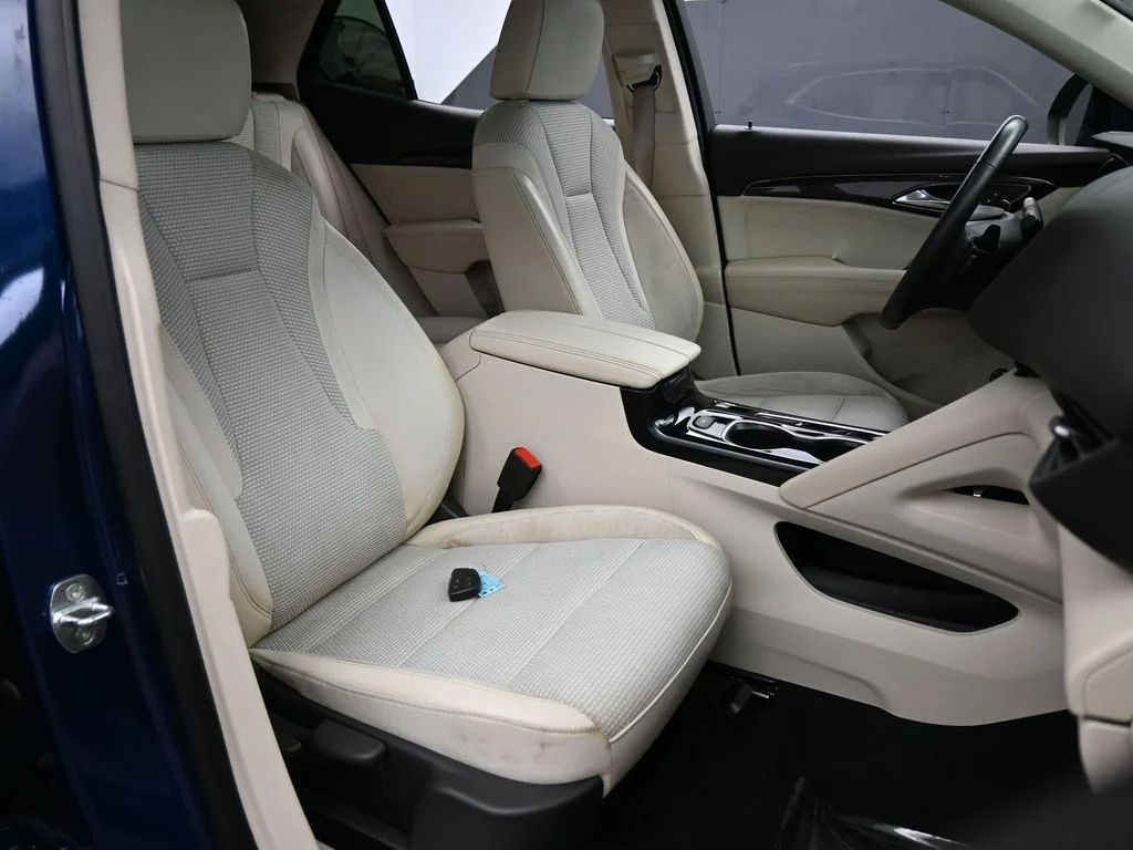 Used 2023 Sapphire Metallic Buick Preferred image 46
