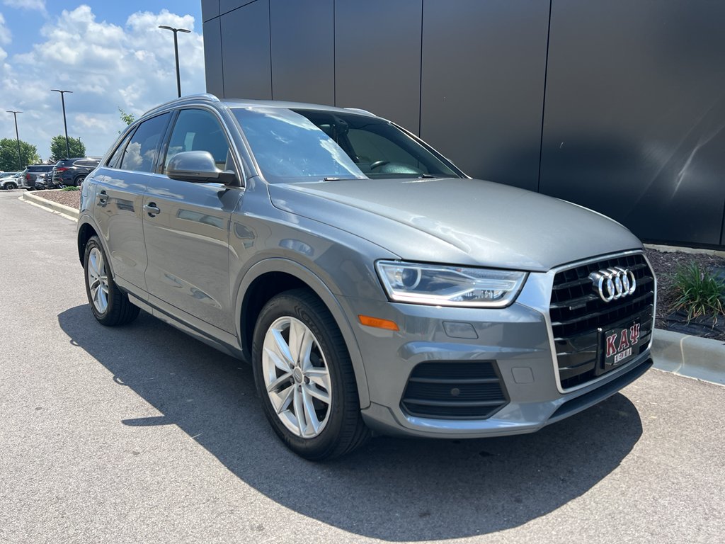 Used 2016 Monsoon Gray Metallic Audi Premium Plus image 1