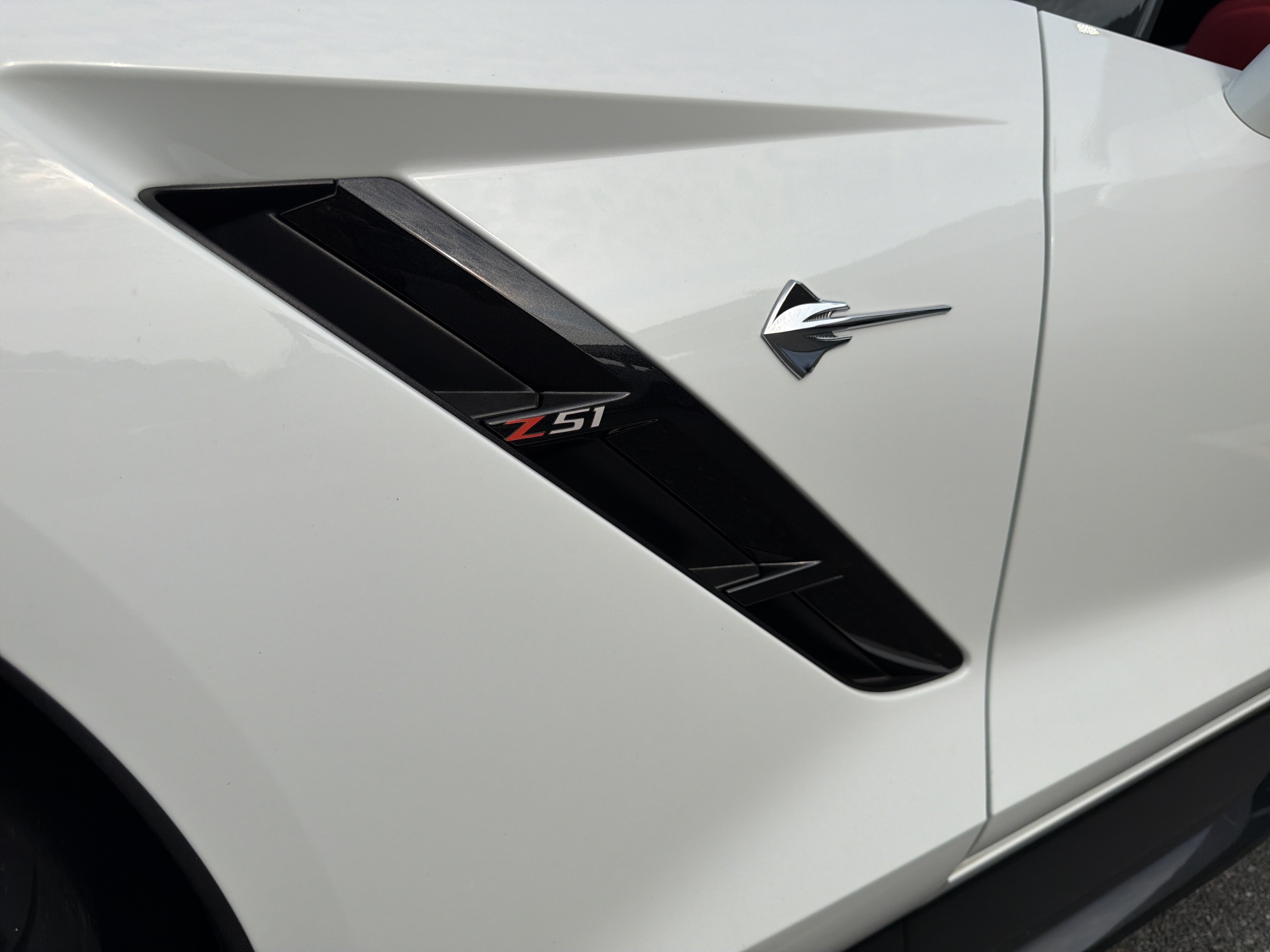 Used 2015 Arctic White Chevrolet Z51 2LT image 29
