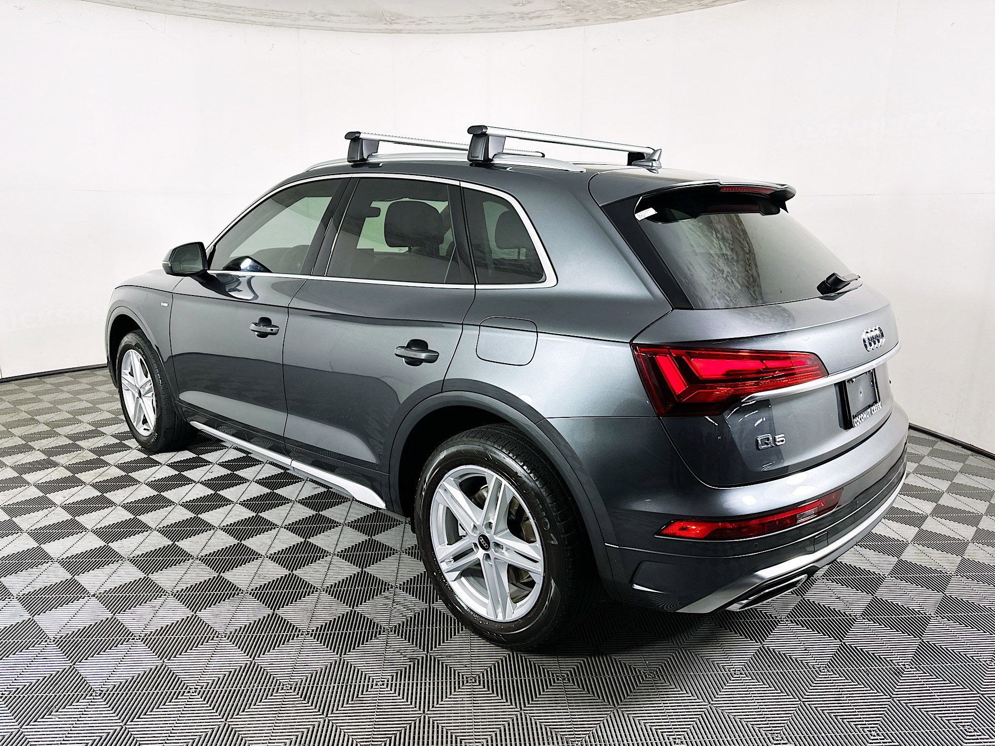 2024 Audi Q5 thumbnail 7
