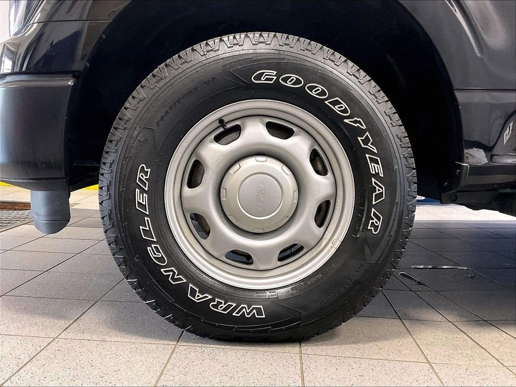 Used 2023 Black Ford XL image 7