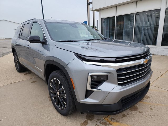 New 2026 Chevrolet Traverse LT