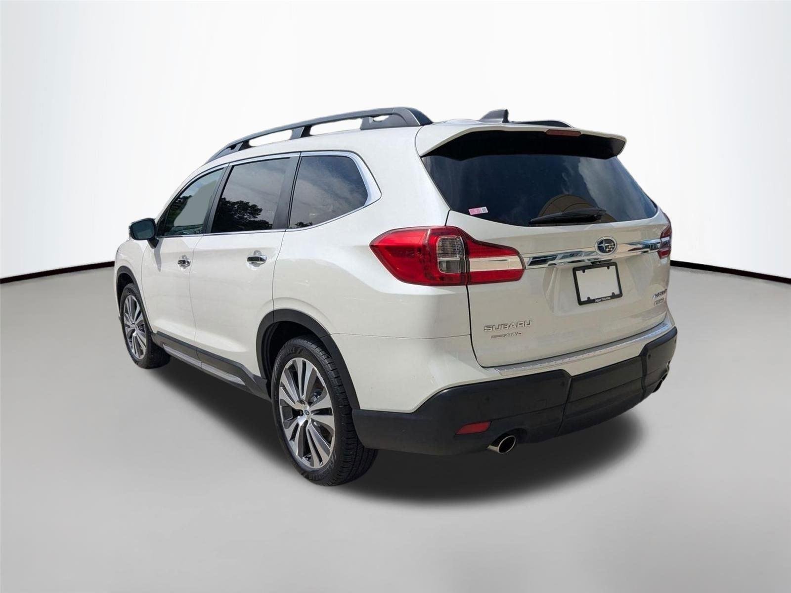 Used 2022 Crystal White Pearl Subaru Touring image 8