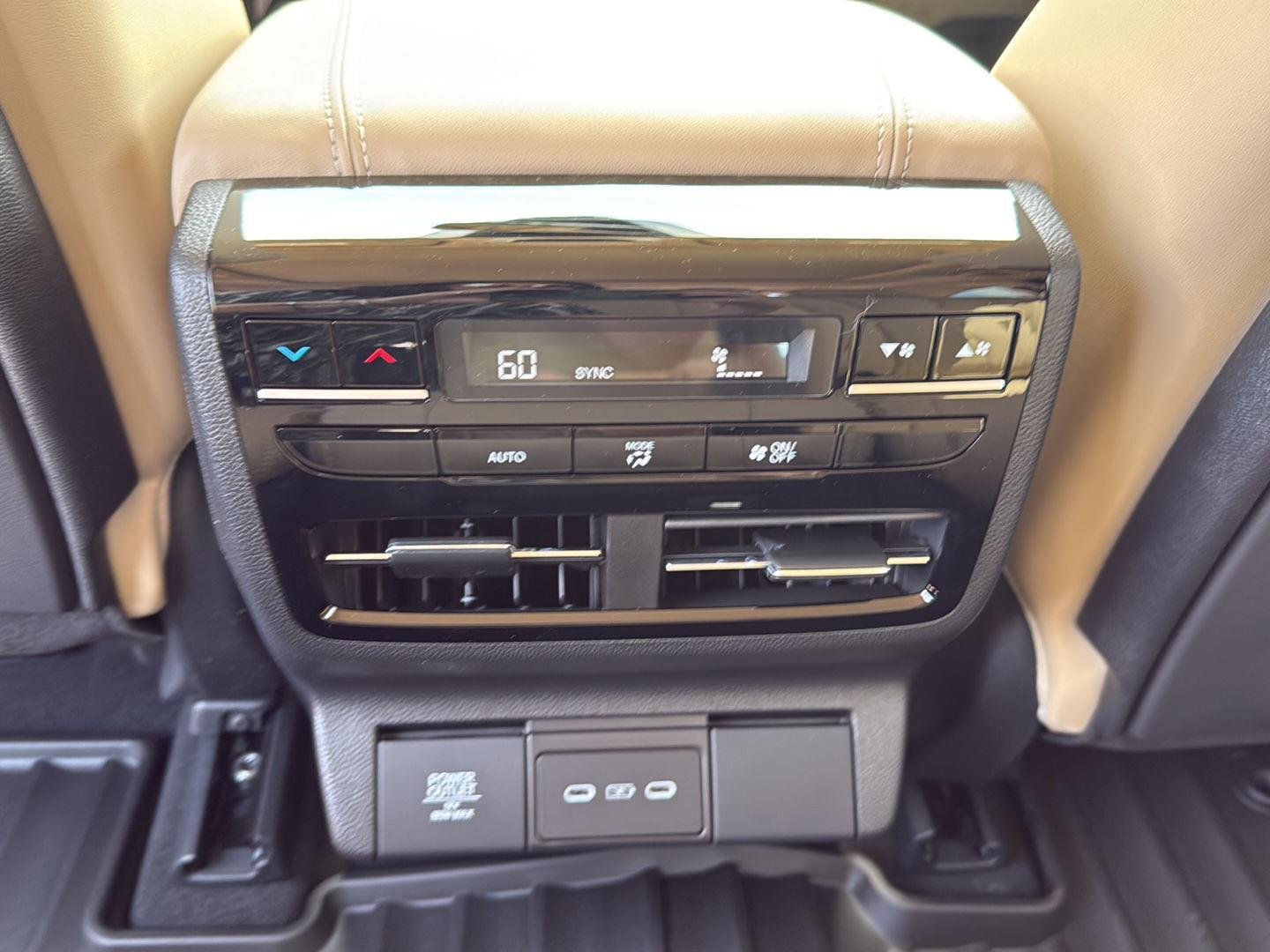 New 2026 Platinum White Pearl Acura SH-AWD w/Tech image 28