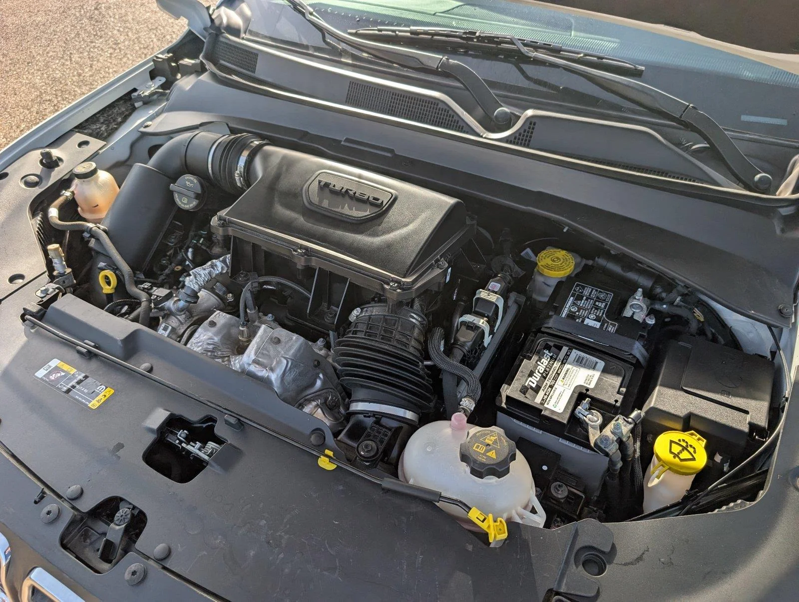Used 2024 Bright White Clearcoat Jeep Latitude image 36