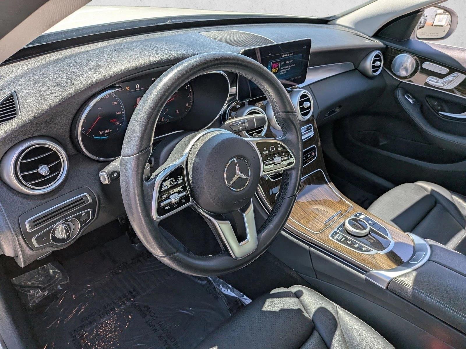 Used 2021 Designo Diamond White Metallic Mercedes-Benz C 300 image 10