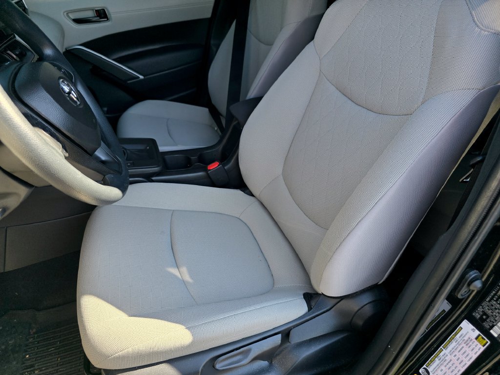 Used 2026 Black Toyota L image 21