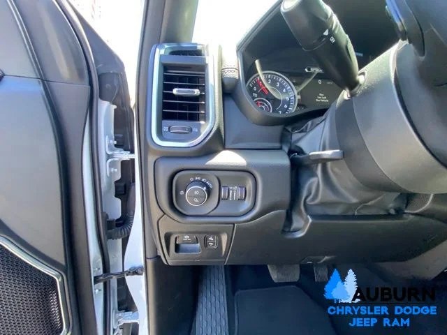 Used 2025 White Ram Laramie image 35