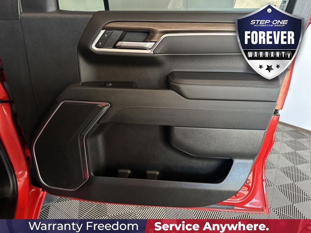 Used 2023 Red Chevrolet RST image 36