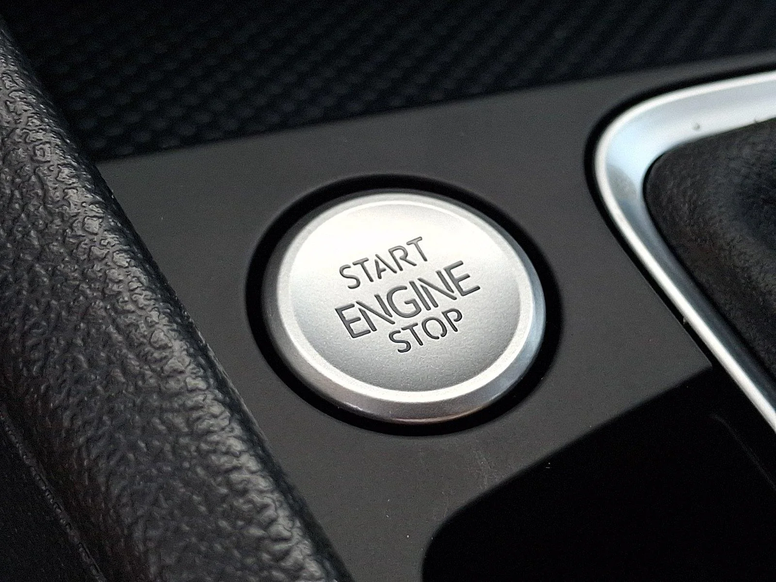 New 2027 0Q0Q/PUREWHITE Volkswagen Sport image 17