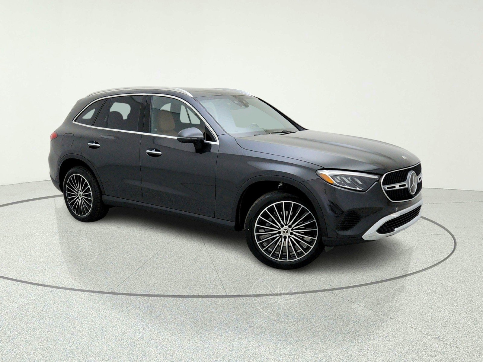 New 2026 Graphite Grey Metallic Mercedes-Benz GLC 300 SUV image 5