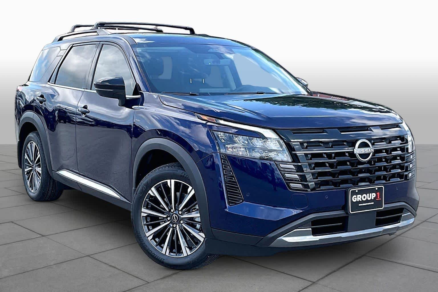 Used 2026 Deep Ocean Blue Pearl Nissan Platinum image 3