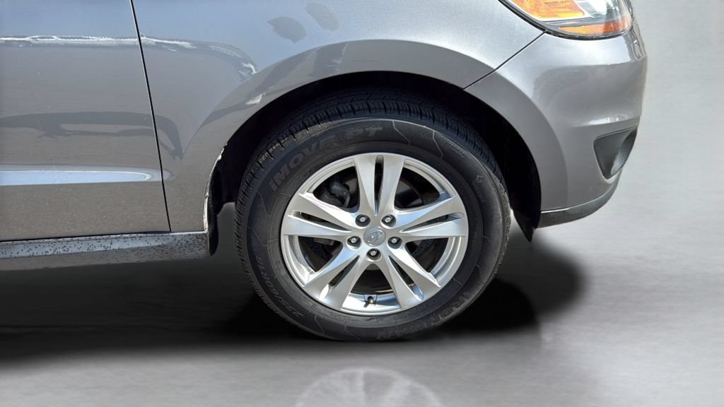 Used 2010 Harbor Gray Metallic Hyundai Limited image 20