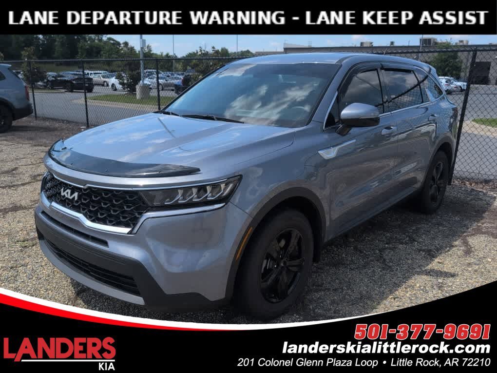 2022 Kia Sorento LX AT's photo