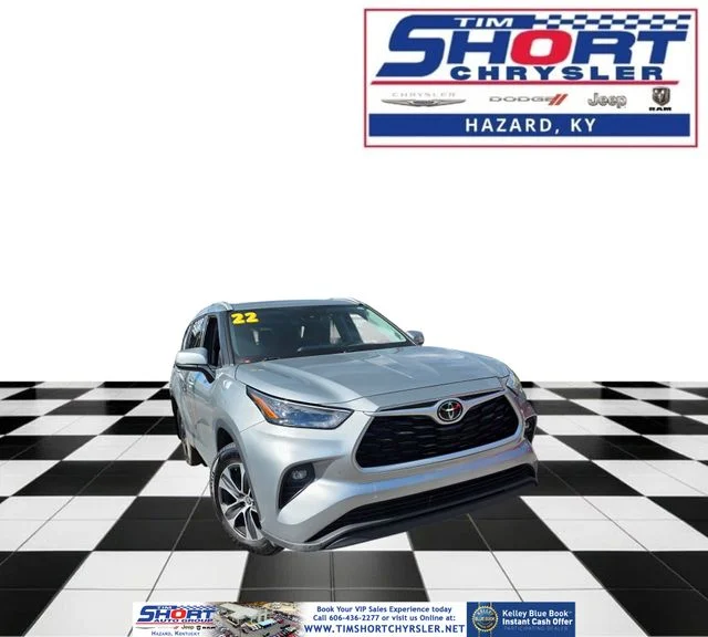 Used 2022 Silver Toyota XLE image 1