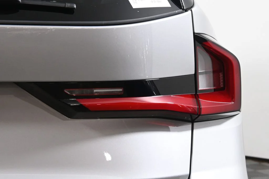 New 2027  BMW xDrive28i image 13