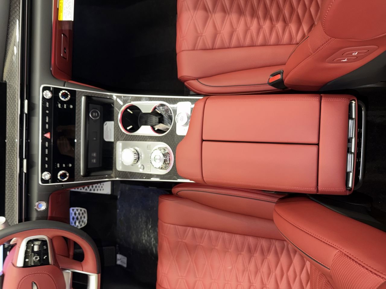New 2026 Savile Silver Genesis 3.5T E-SC MHEV image 23