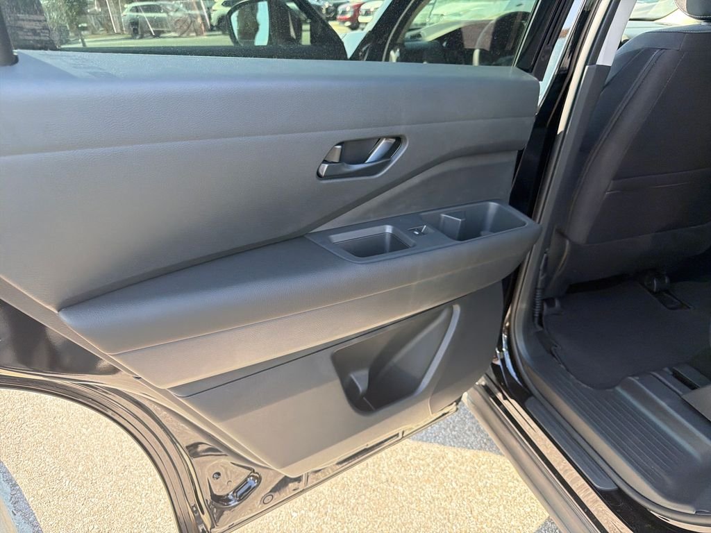 New 2026 Nissan Pathfinder SV 4D Sport Utility