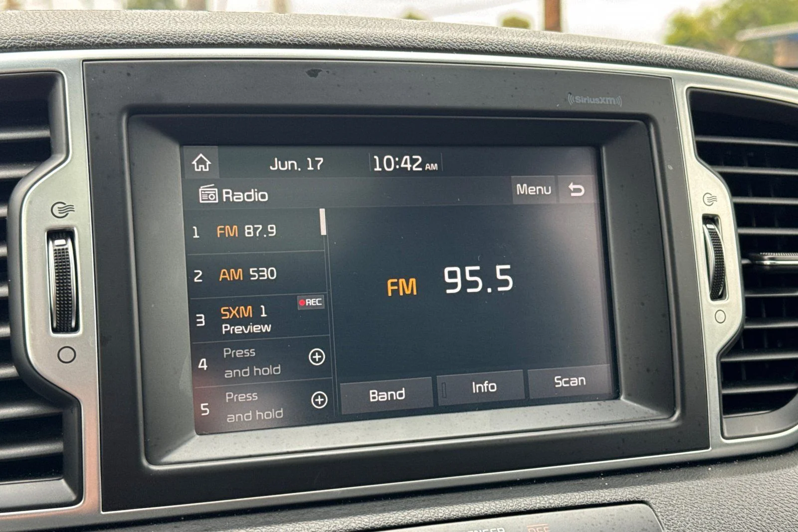 Certified Used 2019 Snow White Pearl Kia EX image 17