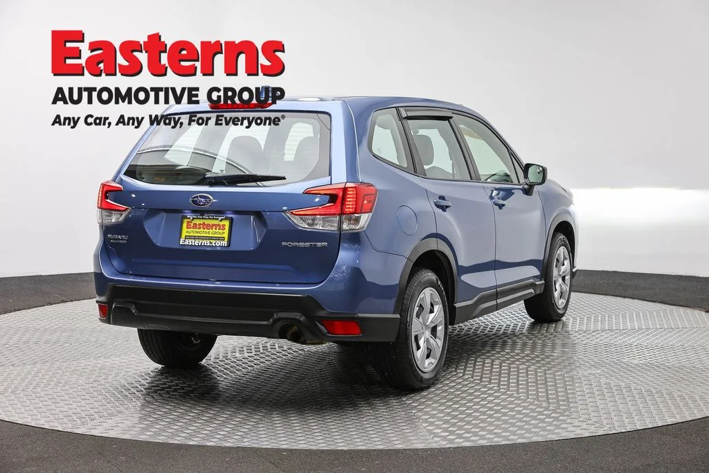 Used 2023 Blue Subaru Base image 5