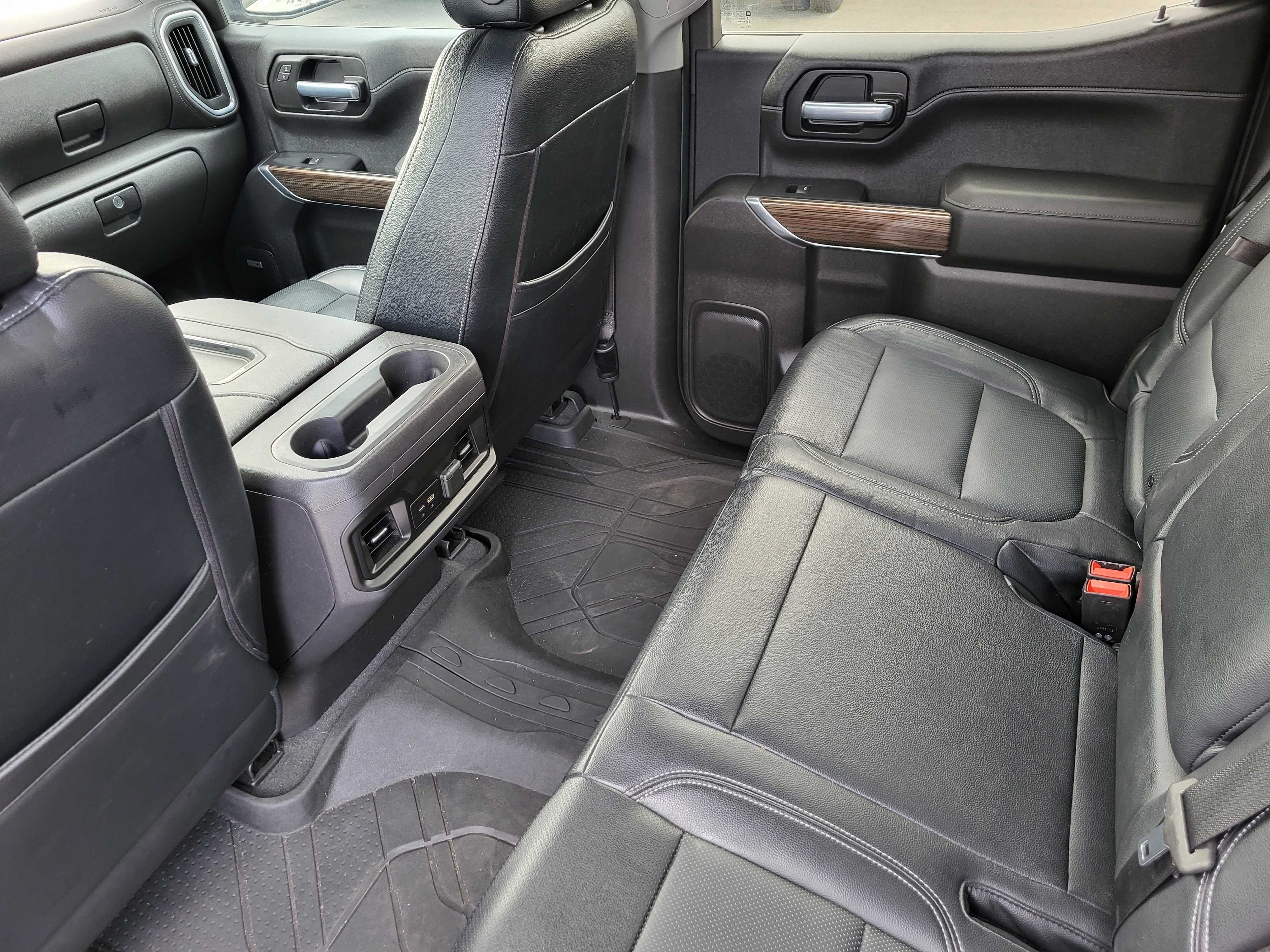 Used 2021 SUMMIT WHITE Chevrolet RST image 22