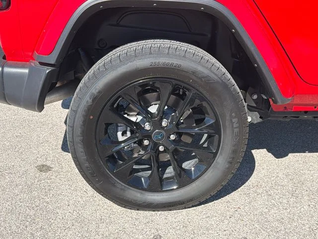 Used 2025 Red Jeep Sahara 4xe image 68