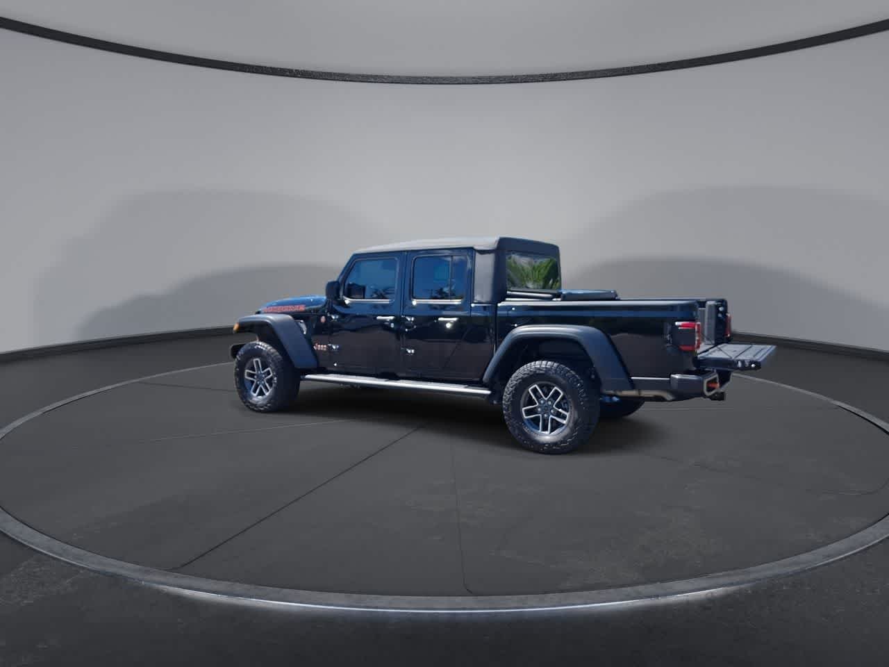 Certified Used 2025 Black Clearcoat Jeep Mojave image 6