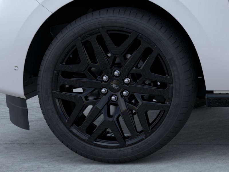 New 2026 Star White Metallic Tri-Coat Ford MAX Platinum® image 19