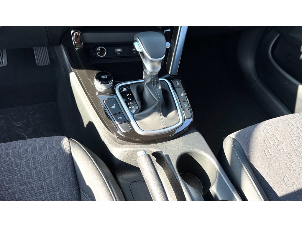 New 2026 Snow White Pearl Kia S image 21