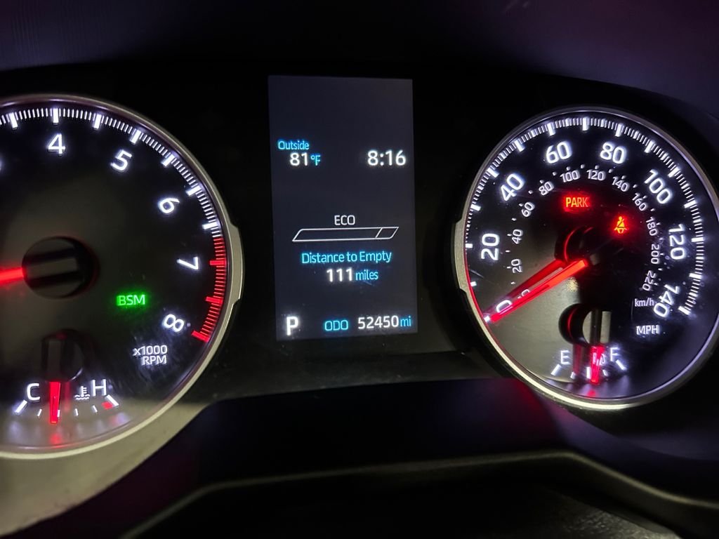 Used 2021 Red Toyota XLE image 10