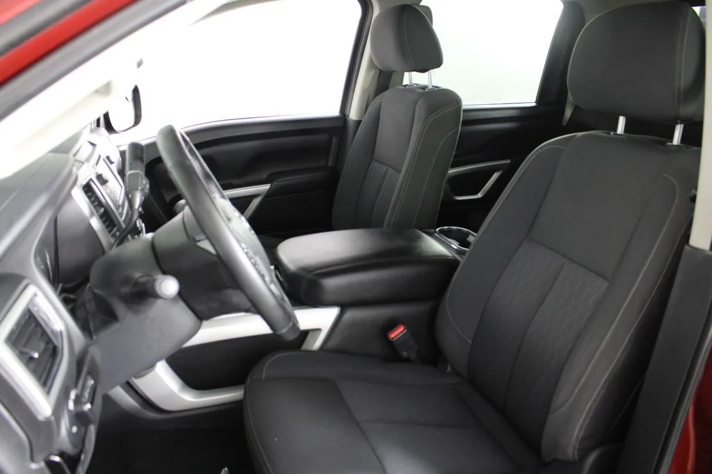 Used 2017 Red Nissan SV image 18