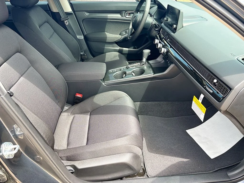 New 2026 Meteorite Gray Metallic Honda LX image 31