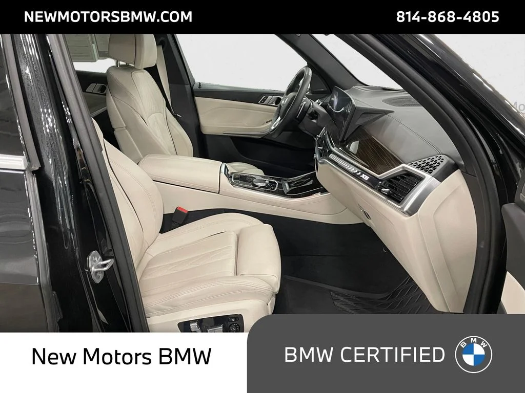 Used 2024 Black Sapphire Metallic BMW xDrive40i image 15