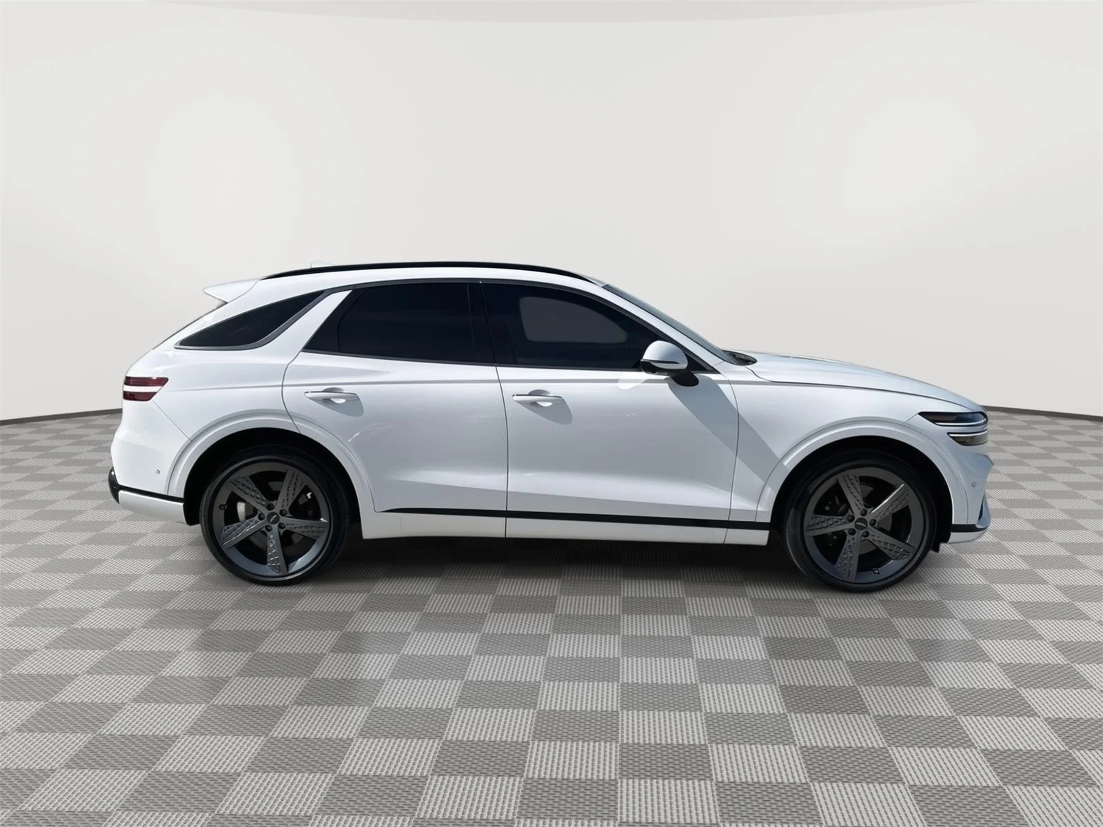 Used 2023 Alta White Genesis 2.5T image 8