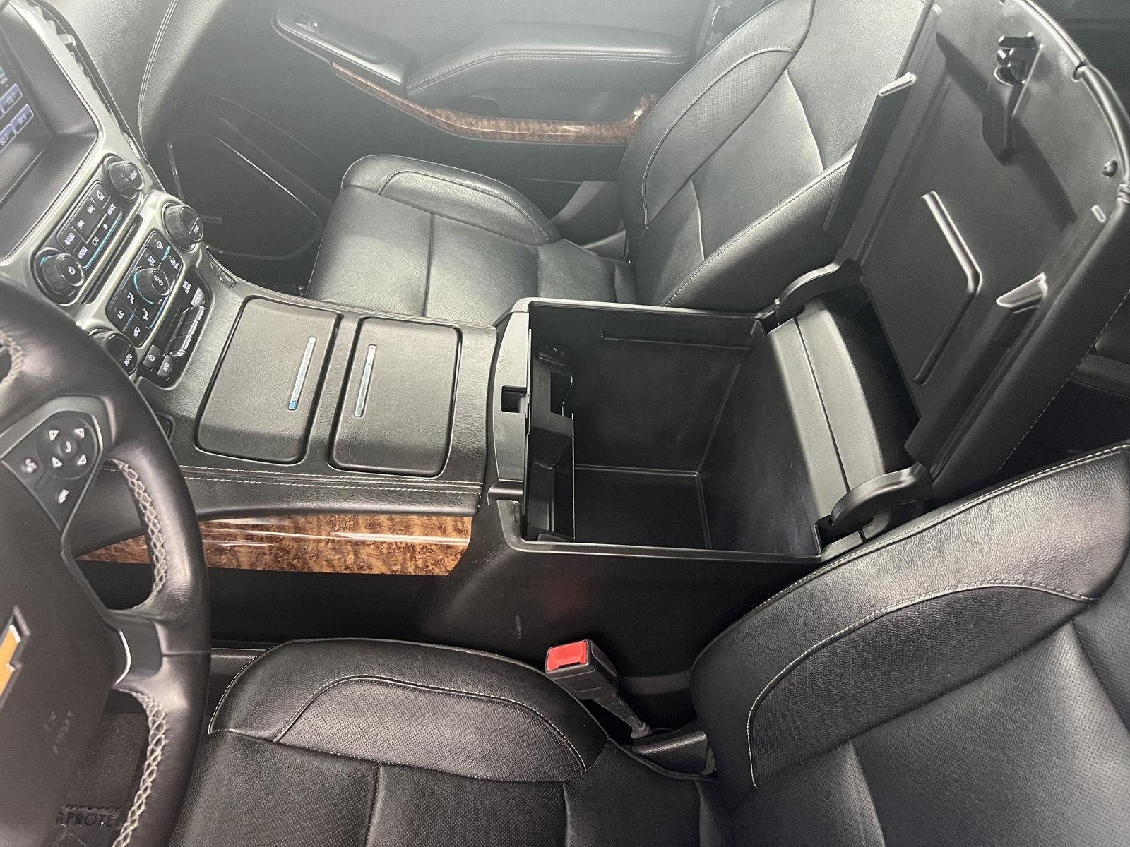 Used 2020 Silver Ice Metallic Chevrolet Premier image 17