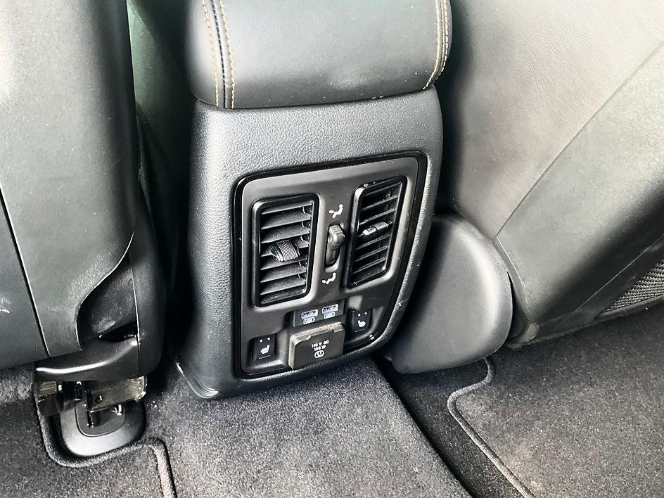 Used 2025 Black Dodge R/T 20th Anniversary Premium image 31