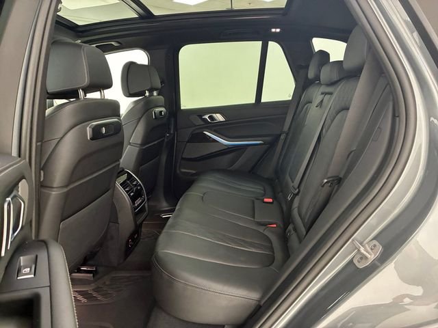 Used 2025 Gray BMW xDrive50e image 18