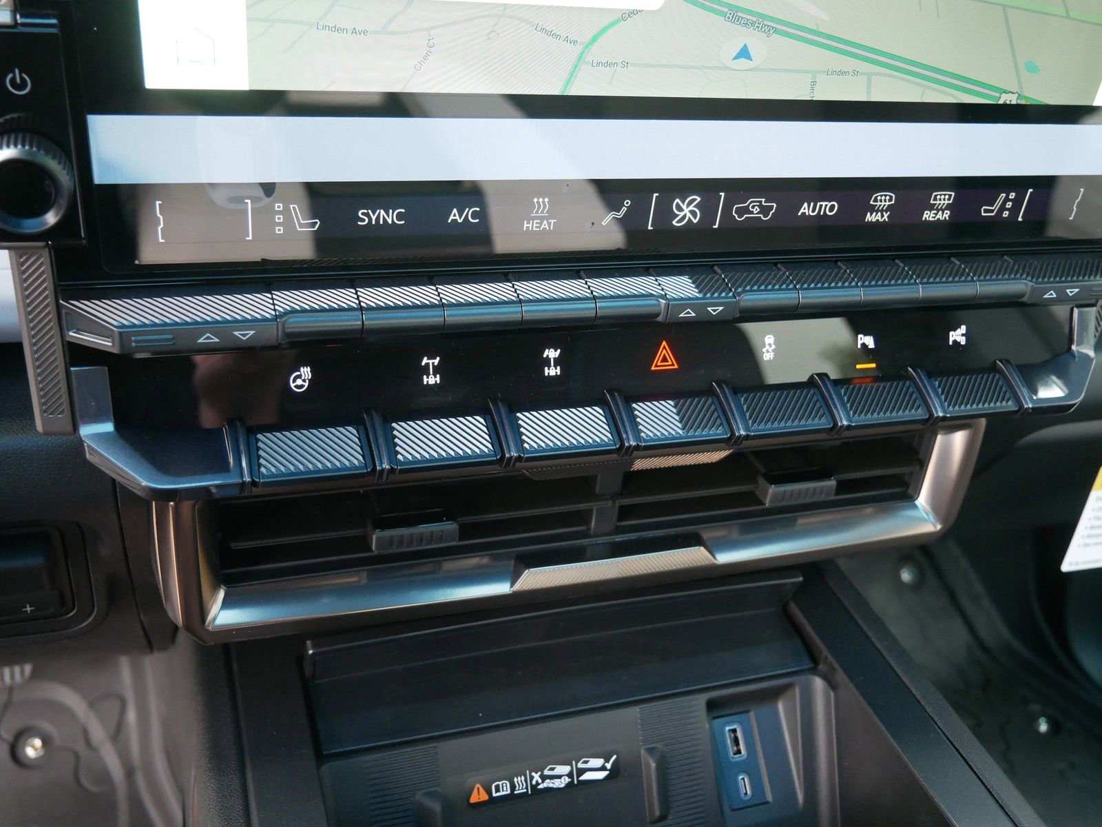 2025 GMC HUMMER EV 3X - Photo 10