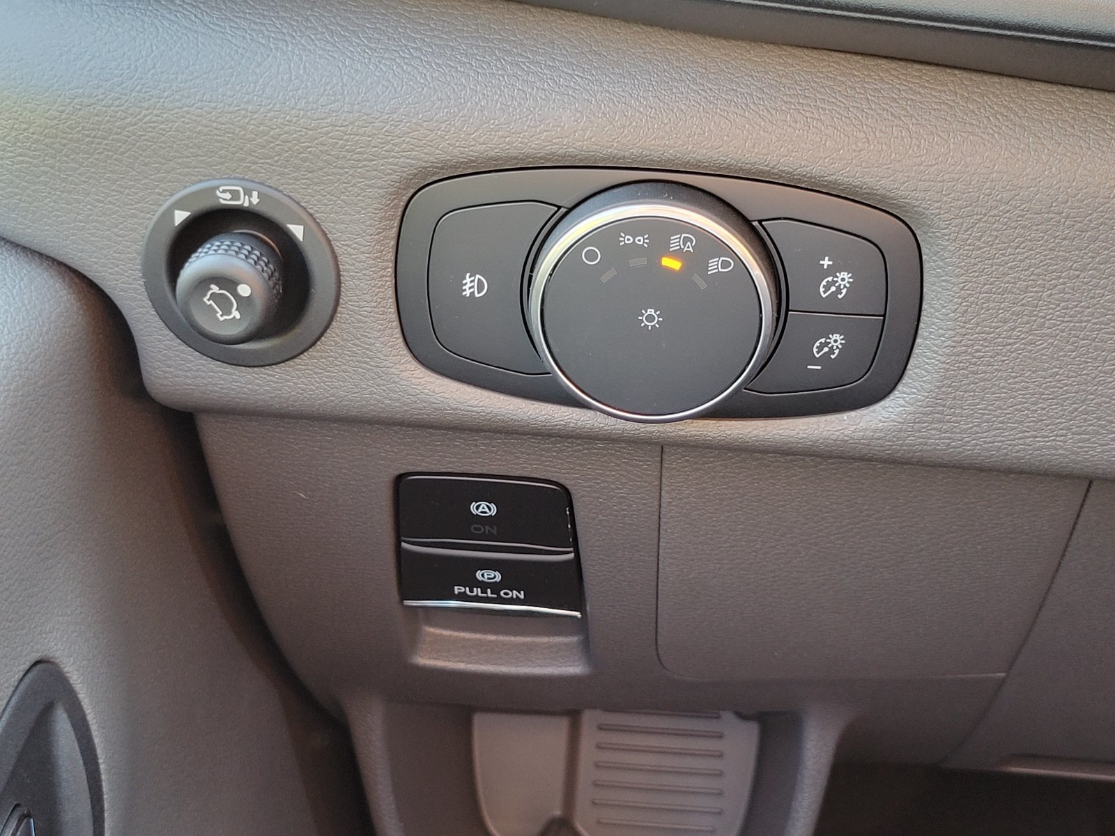 New 2027 Carbonized Gray Metallic Ford Cargo Van image 33