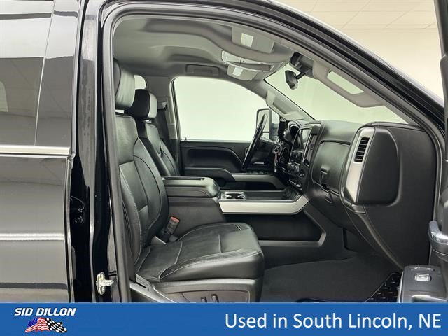 Used 2019 Black Chevrolet LTZ image 25