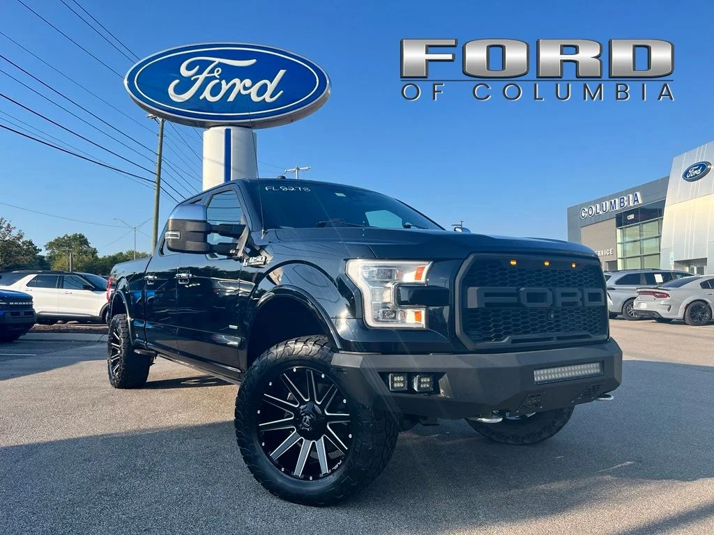 Used 2017 Black Ford Platinum image 1