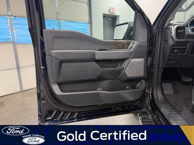 Certified Used 2023 Blue Metallic Ford Lariat image 24