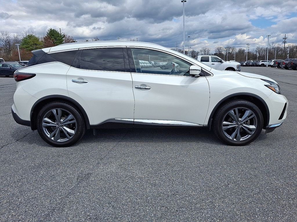 Used 2020 White Nissan Platinum image 8
