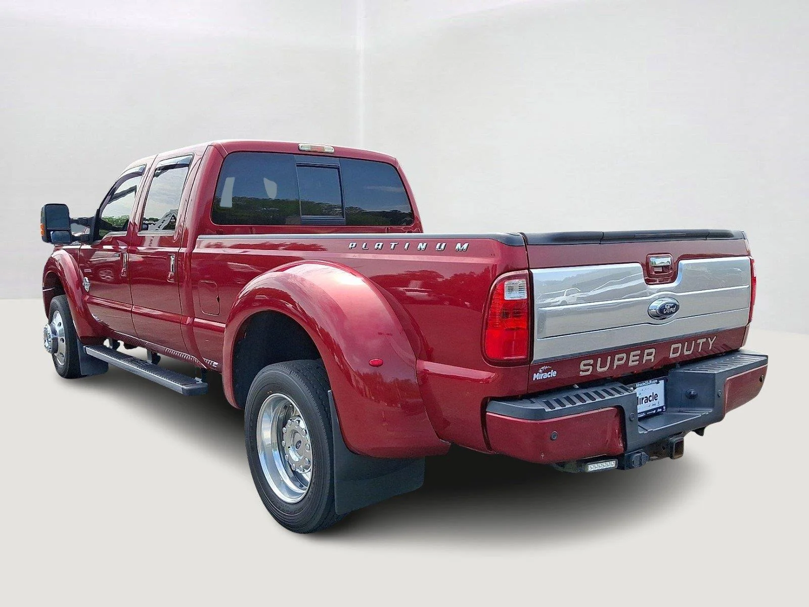 Used 2015 Ruby Red Metallic Tinted Clearcoat Ford Platinum image 4